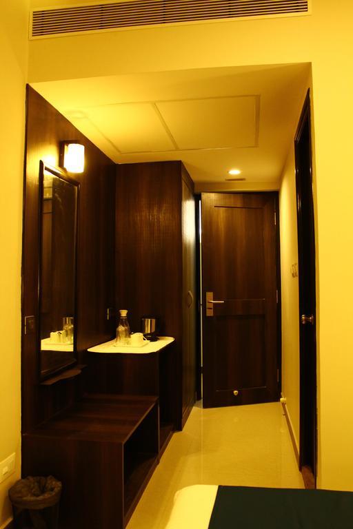 M The Business Hotel Vasco Da Gama Room photo